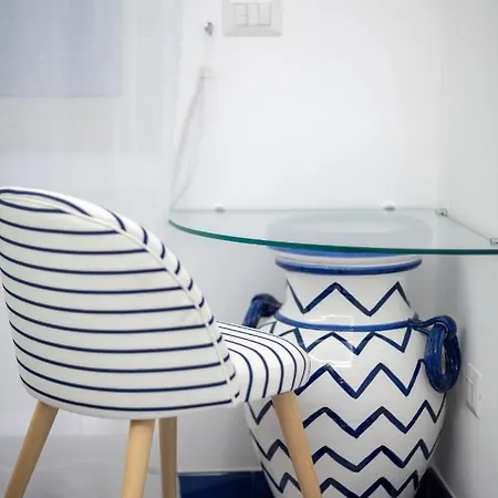 Aquae Romanae Piazza Lauro 4*