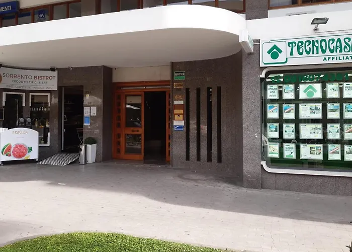 Aquae Romanae Piazza Lauro 4* سورينتو