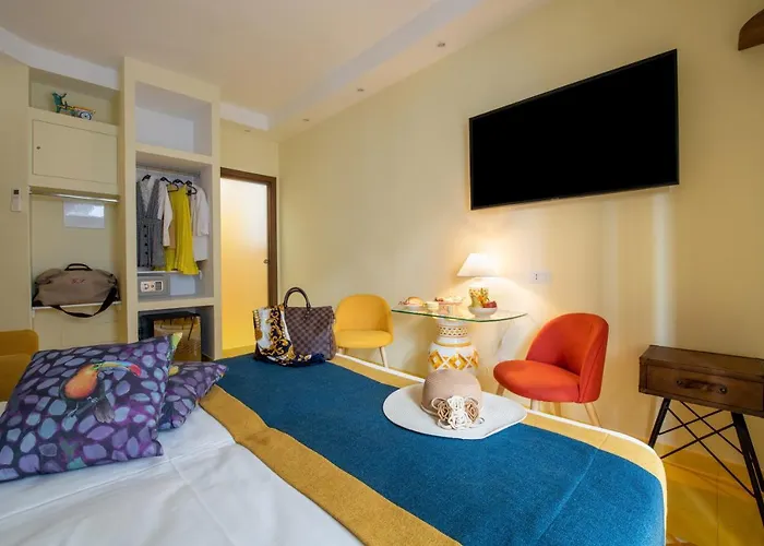 Aquae Romanae Piazza Lauro بيت ضيافة 4*