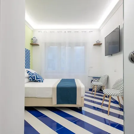 Aquae Romanae Piazza Lauro 3* سورينتو