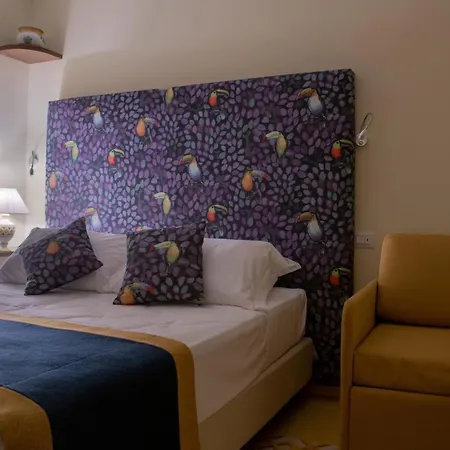 Pensionat Aquae Romanae Piazza Lauro 4*