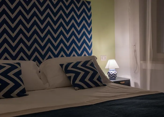 Aquae Romanae Piazza Lauro Gasthof 4*